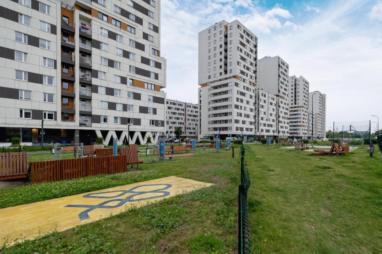 Osiedle Avia Harmonious Apartment With Balcony & Parking Cracow By Renters Prestige Krakow Bagian luar foto