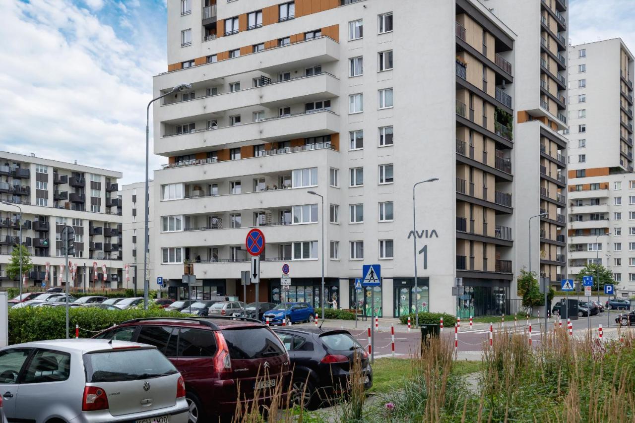 Osiedle Avia Harmonious Apartment With Balcony & Parking Cracow By Renters Prestige Krakow Bagian luar foto